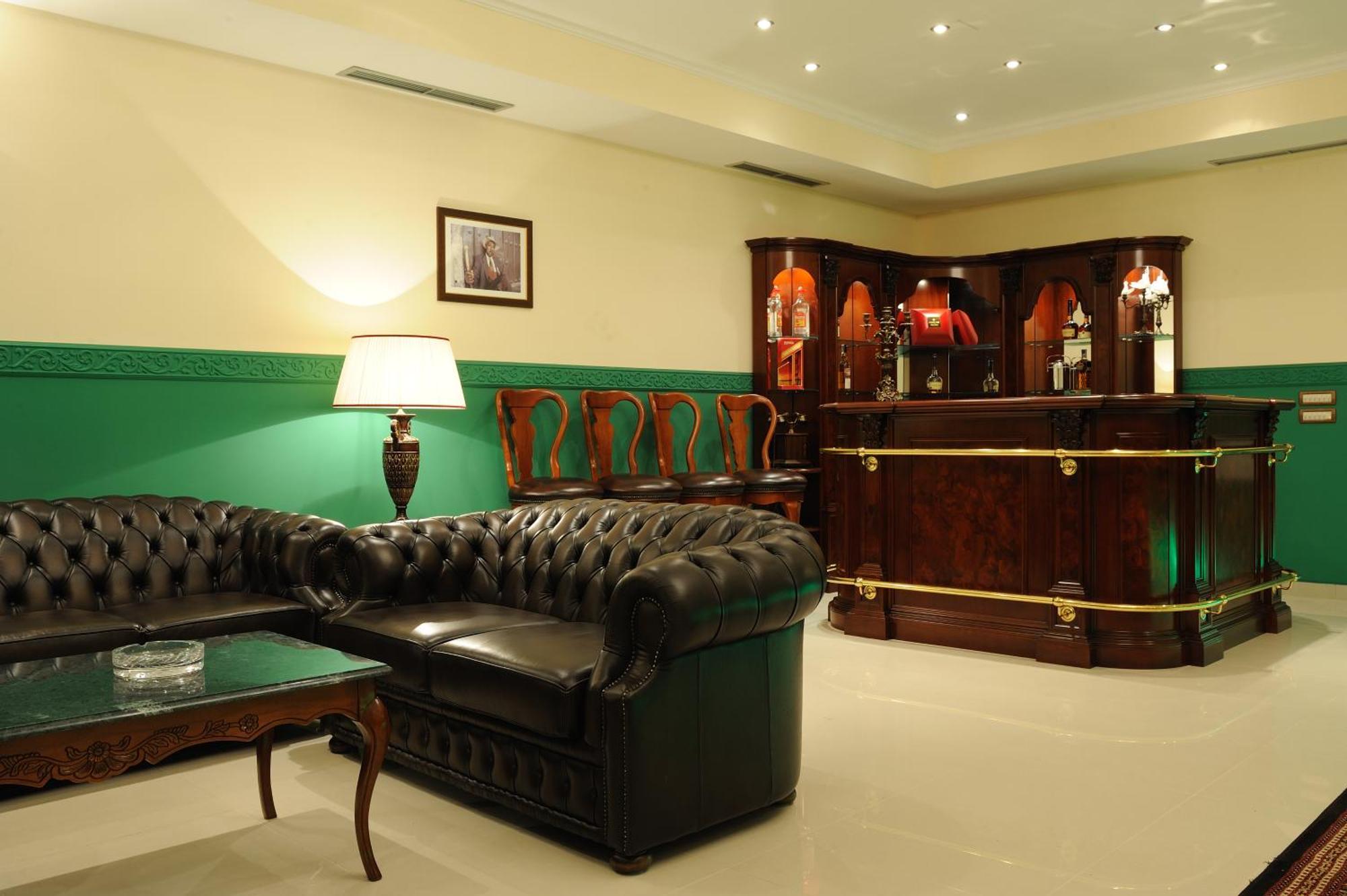 Hotel Solitudo Uble Екстер'єр фото