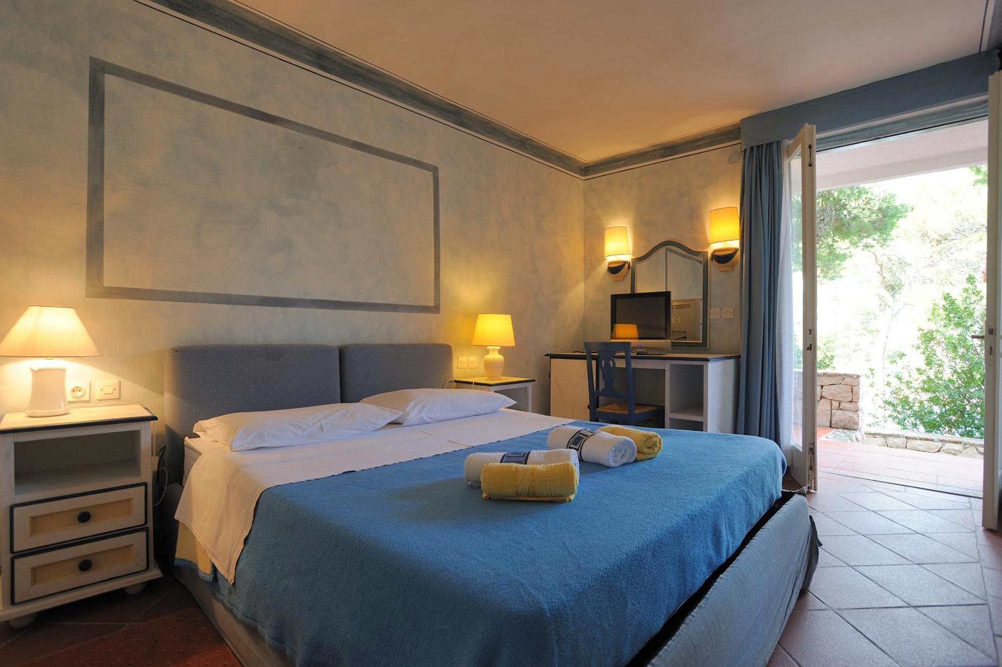 Hotel Solitudo Uble Екстер'єр фото